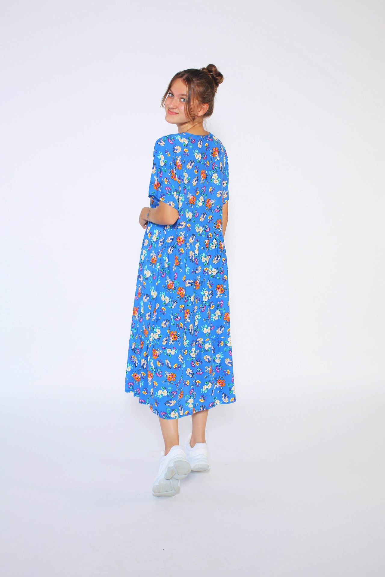 mavi çiçekli elbise44