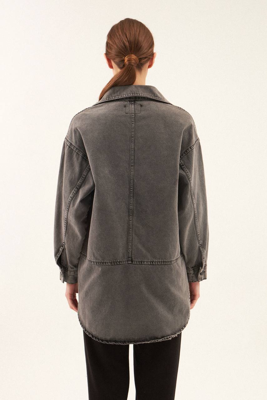 D8CAB789-B285-403C-BA9B-4CE6A5229F04