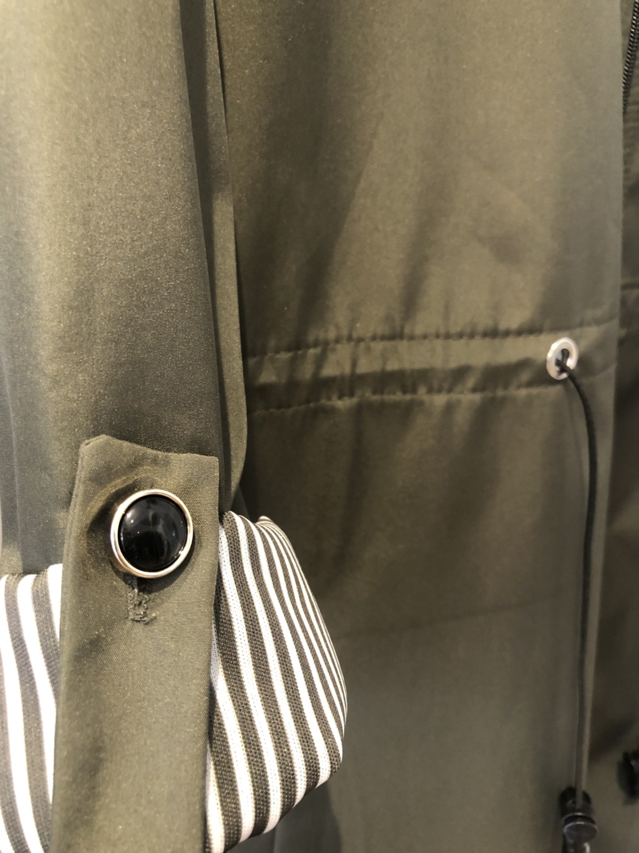 F9ED70CB-62E3-431B-998A-4D44D7632FAF