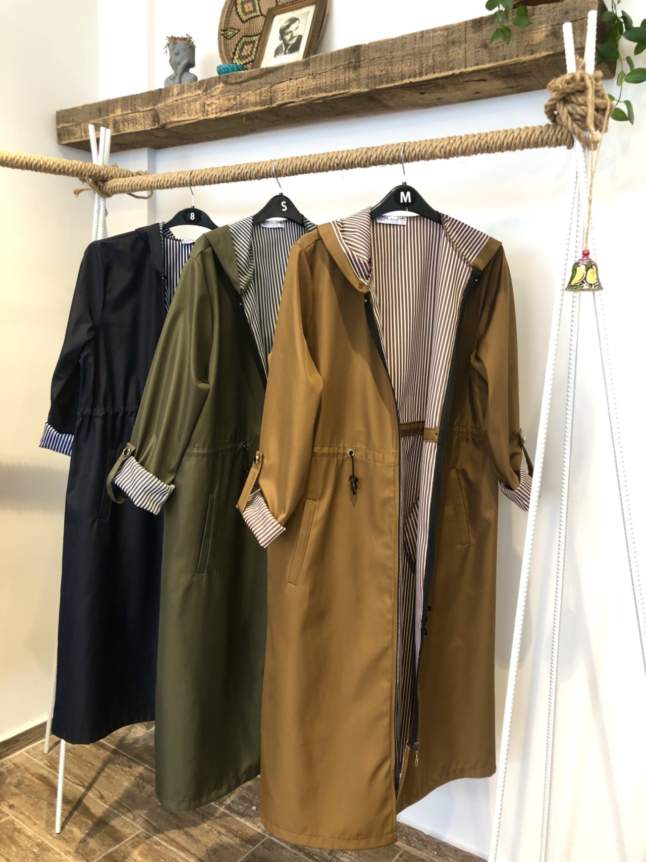 FB990C22-18D5-4C4F-9279-AE12AE2B203B