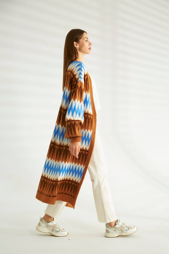 FFFDA3BA-8EF0-44BF-92C3-DF244BD60E75