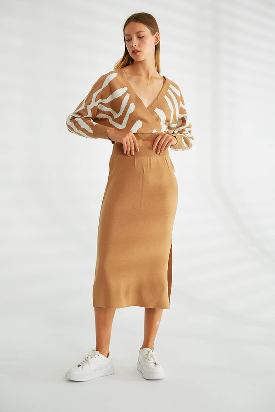 robin-desenli-triko-etek-takim-camel-ekru-triko-31751-13-K