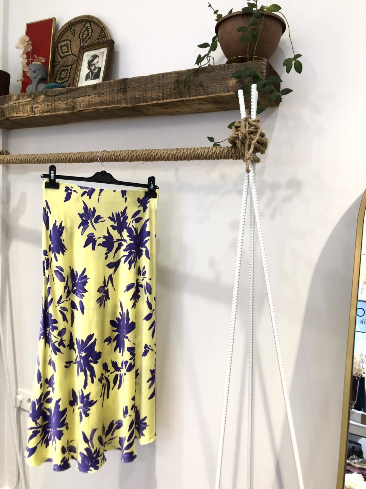 32EAA0D4-8C86-44A1-89E6-167709E58198